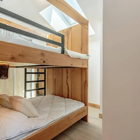 Apartment 10 Personnes Champagny-en-vanoise, Parking, Animaux Admis, Balcon, Wifi - Fr-1-638-7 La Plagne