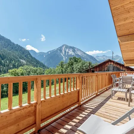 10 Personnes Champagny-en-vanoise, Parking, Animaux Admis, Balcon, Wifi - Fr-1-638-7 *