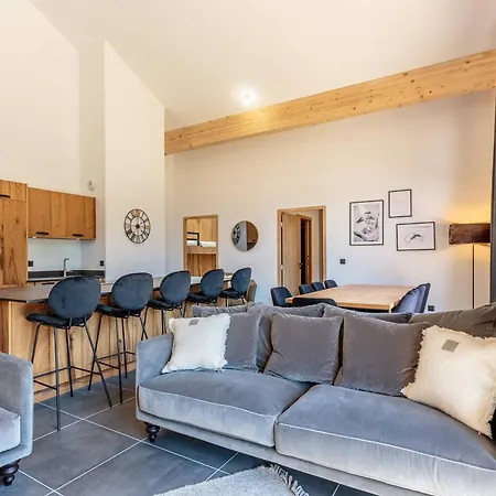 Apartment 10 Personnes Champagny-en-vanoise, Parking, Animaux Admis, Balcon, Wifi - Fr-1-638-7 *